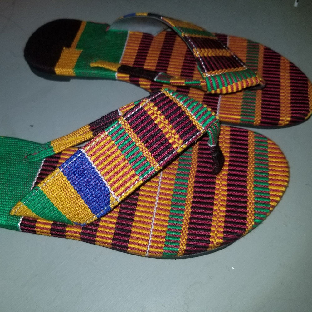 Sandals - Picture 3 of 3